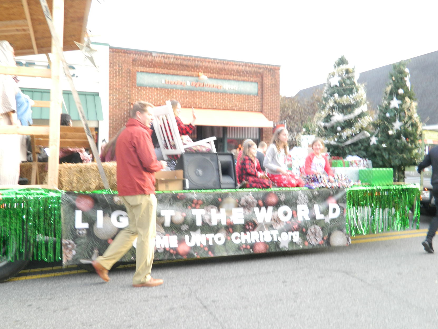 Mooresville Christmas Parade (342).JPG